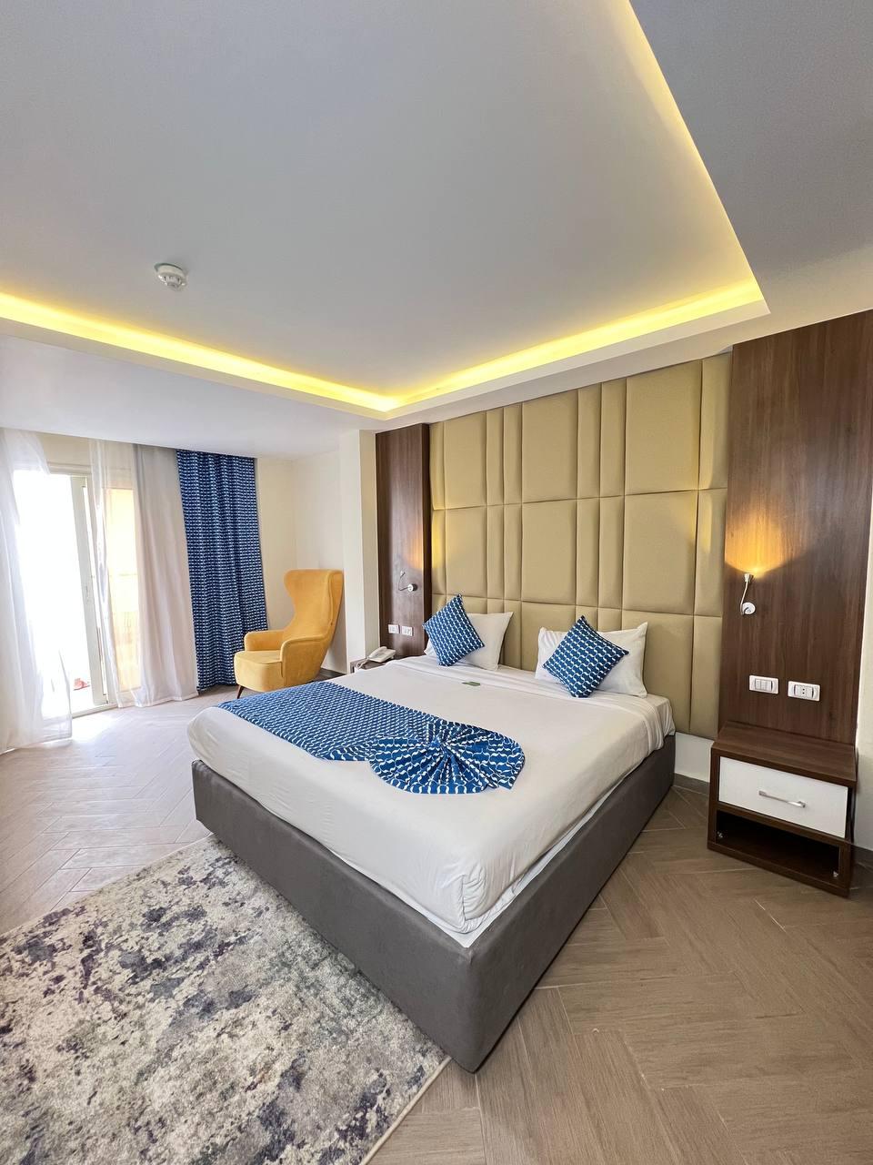 Junior Suite, Twin Beds