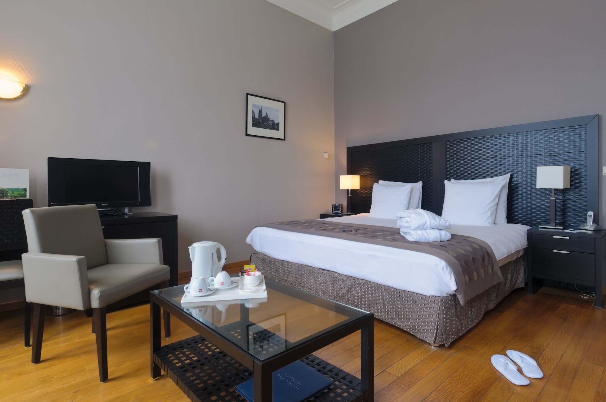 rooms
