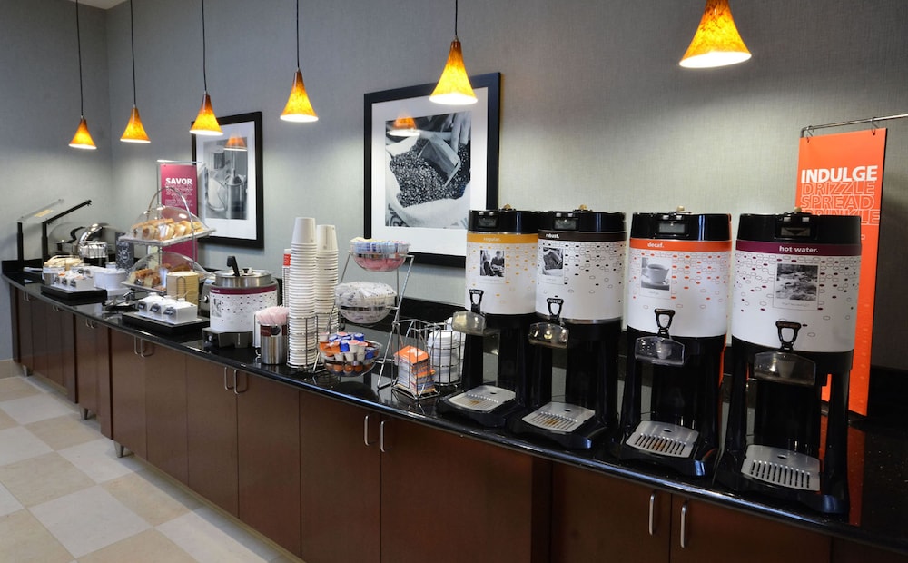 Hampton Inn Raleigh/Durham-Airport 40/55