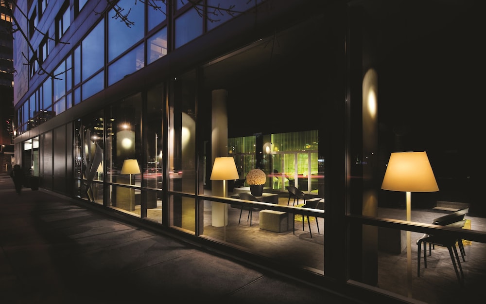 Hotel Zero 1 71/82