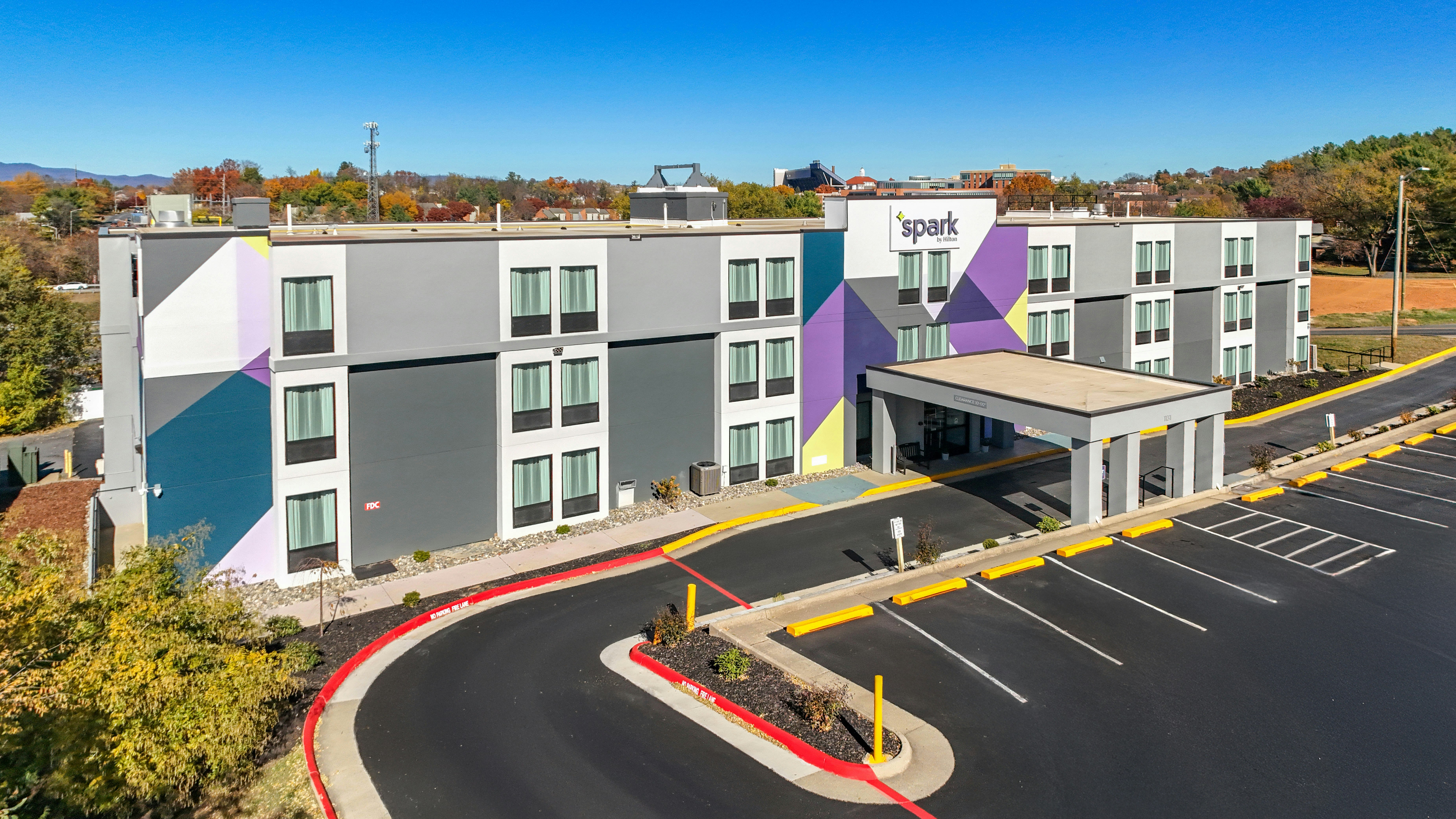 Spark by Hilton Harrisonburg University Area 1/18