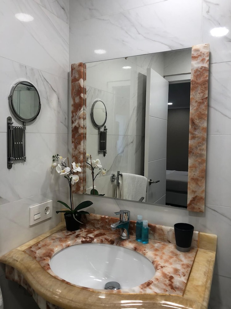 Hotel Boutique Princesa 43/50