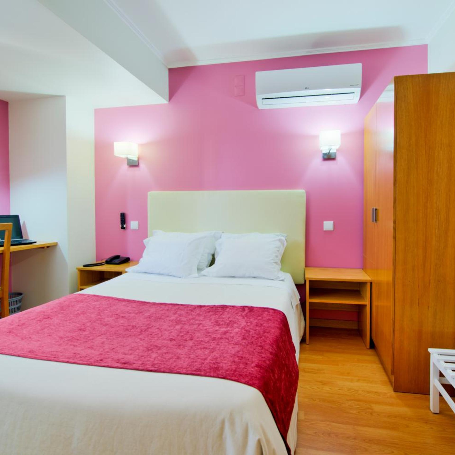 Hotel D. Dinis 14/50