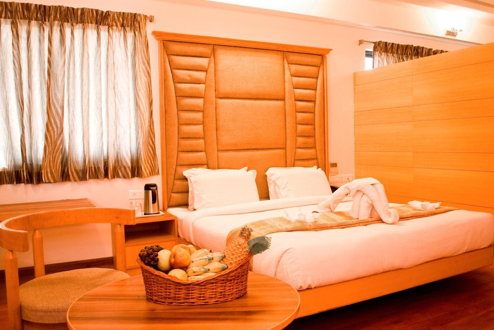 HOTEL RAJADHANE 18/53