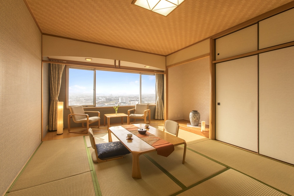 Tresta Shirayama 16/30