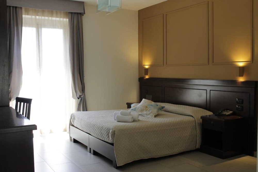 Albanuova Hotel Reggio Calabria 12/43