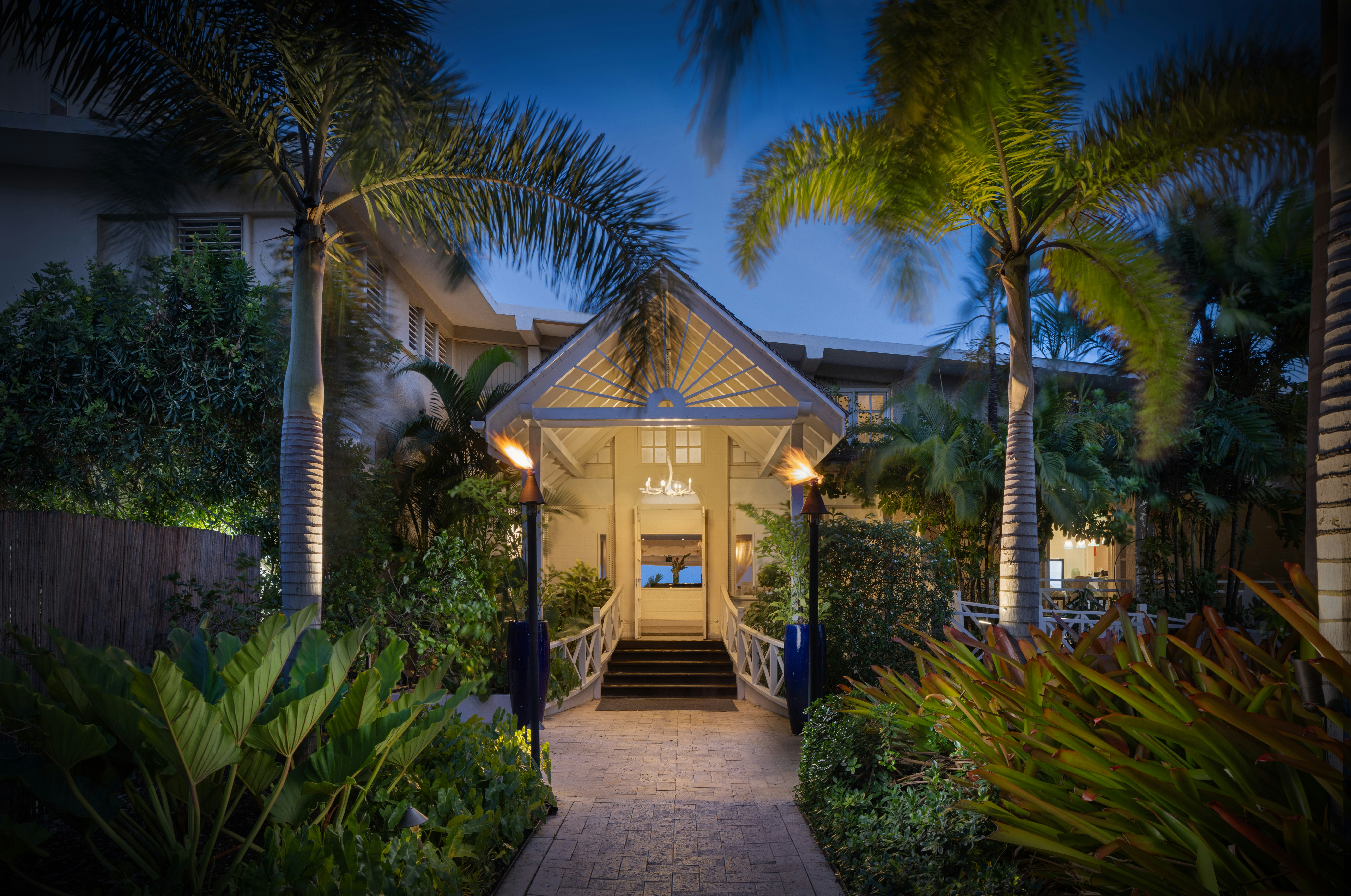 Sea Breeze Beach House 66/72