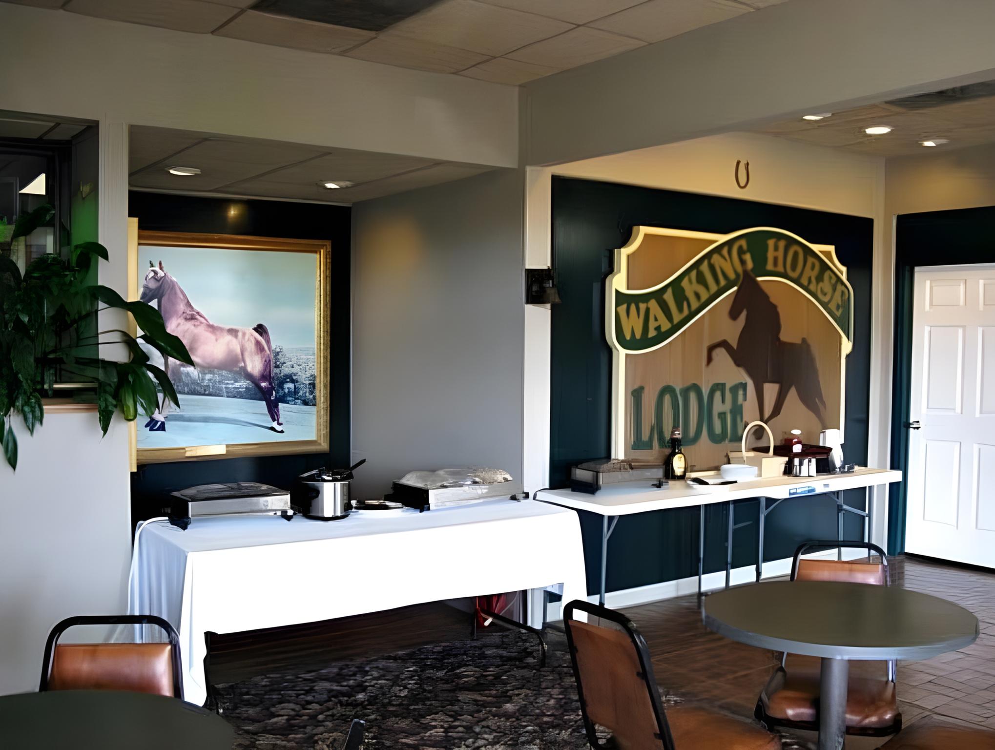 WALKING HORSE LODGE LEWISBURG 2/6