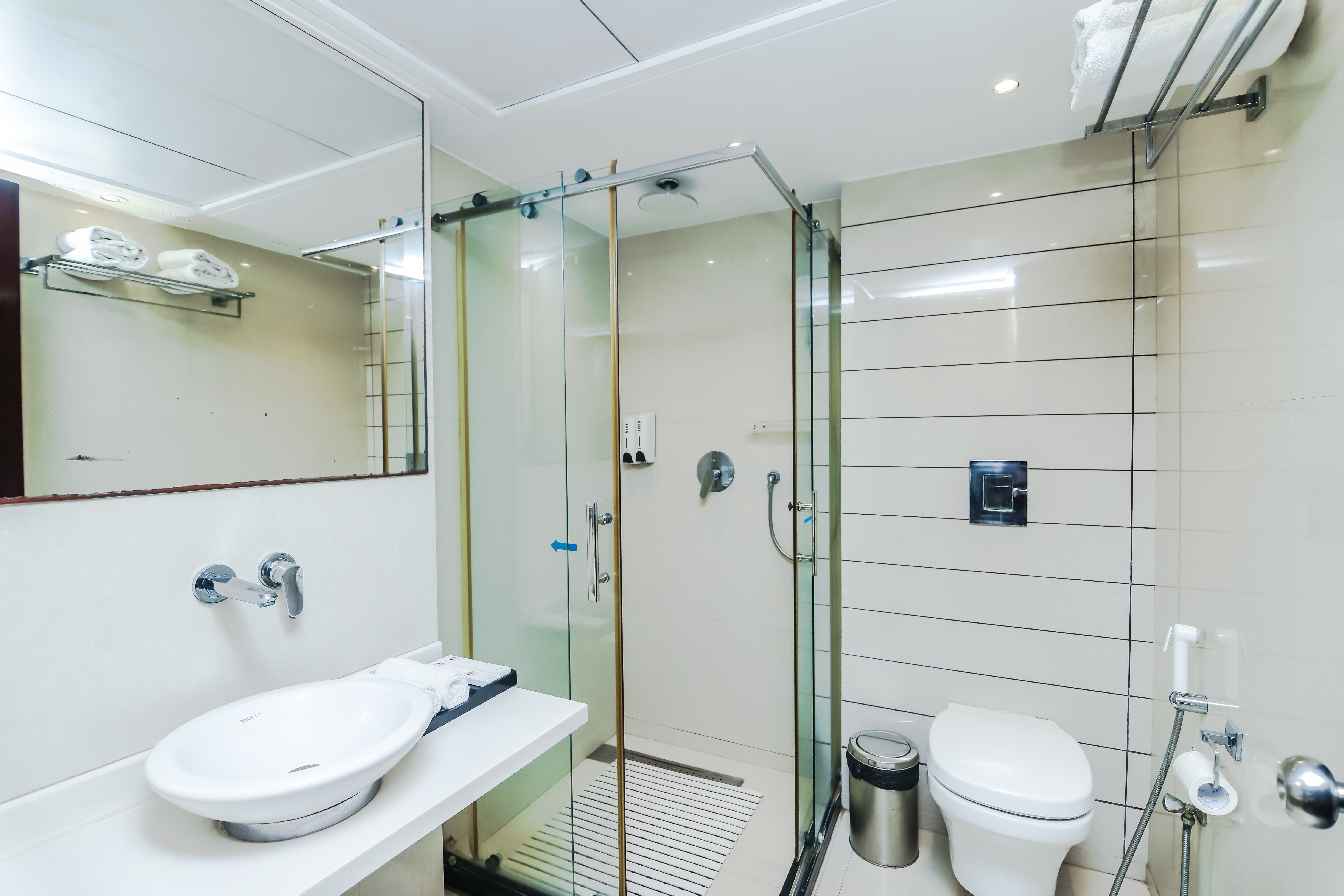 Grand Godwin Hotel 34/40