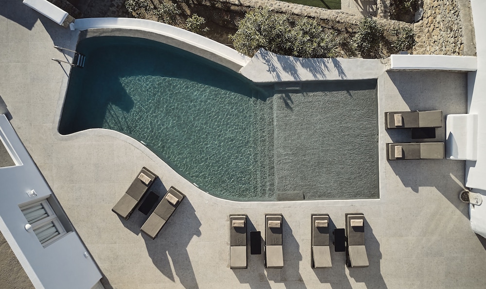 Amazon Mykonos Resort And Spa 28/46