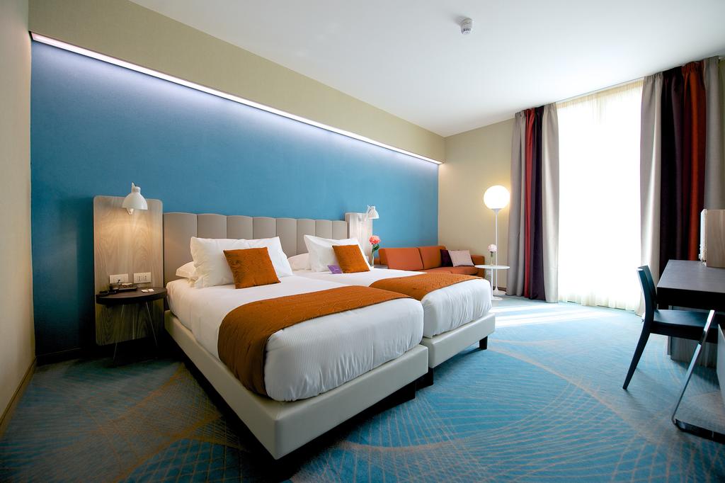 غرفة سوبيريور بسريرين منفصلين، MERCURE FIRENZE CENTRO 3/4