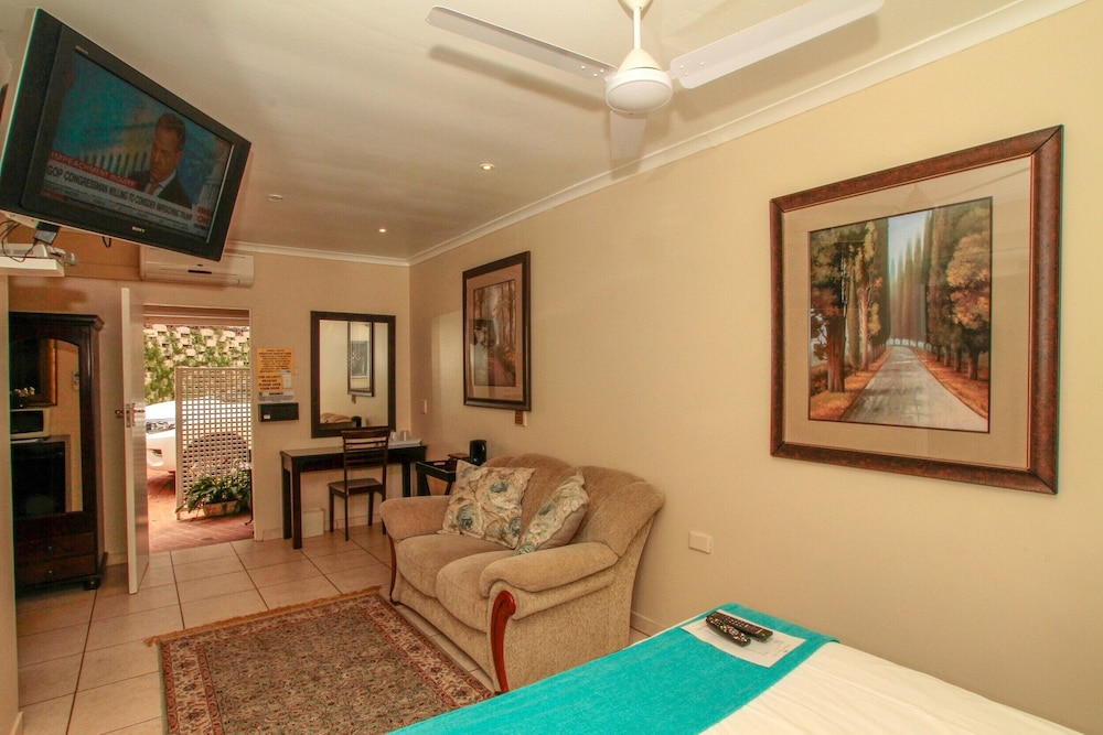 Chartwell Guest House 46/74