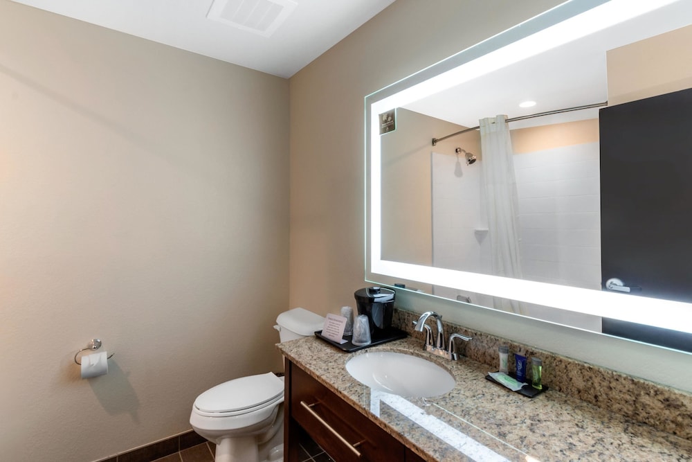 Sleep Inn & Suites Denver International Airport 10/33
