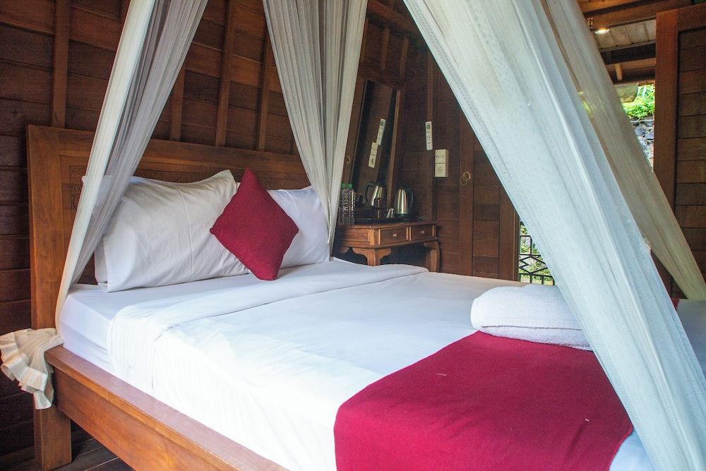Bali Jungle Huts 20/50