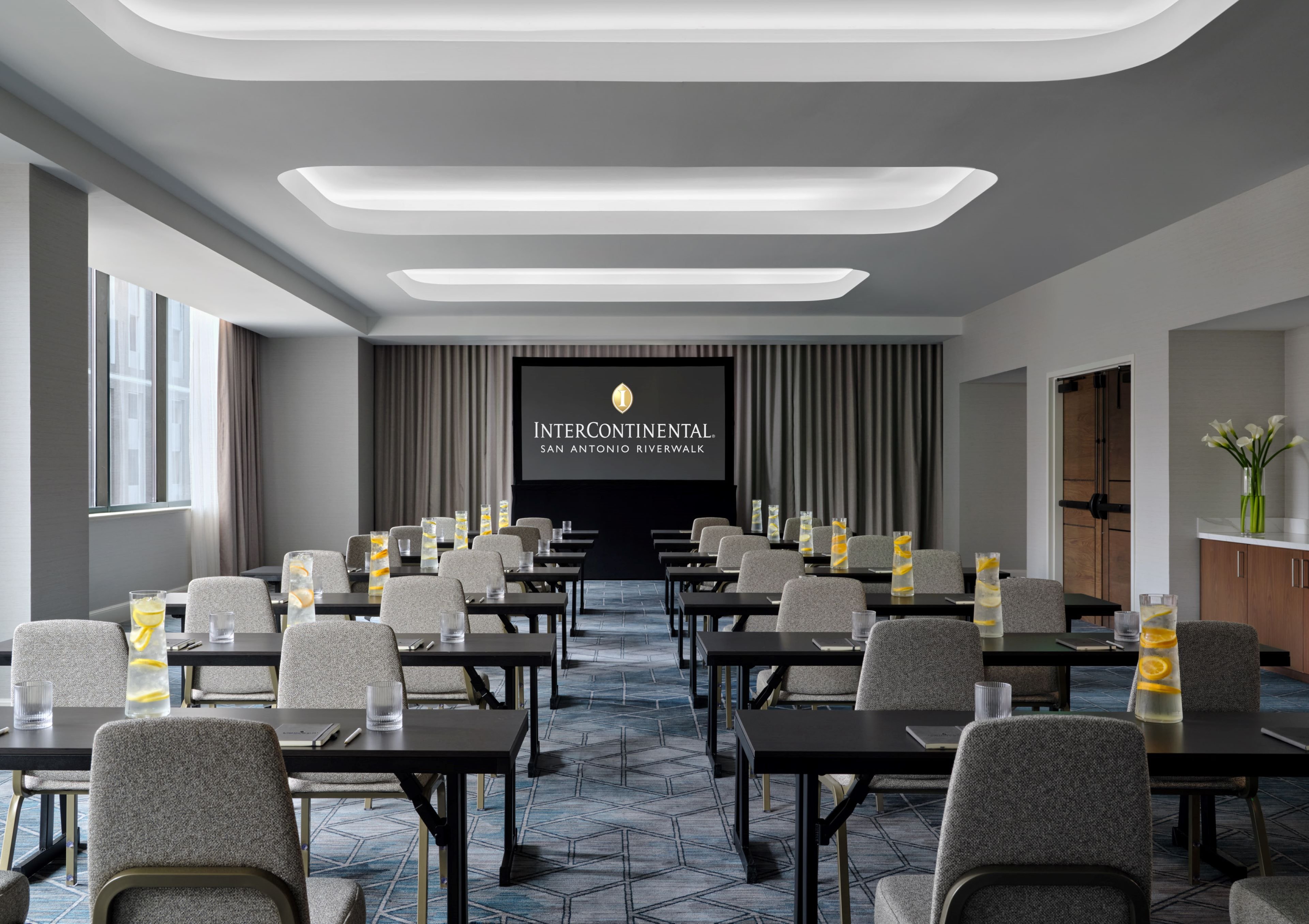 InterContinental San Antonio Riverwalk 49/63