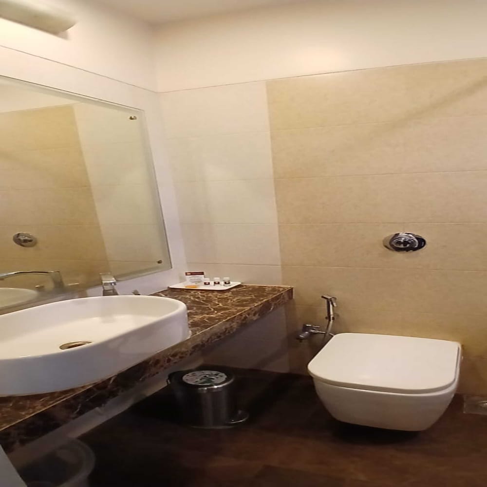 Divine Boutique Hotel Panchgani 22/24