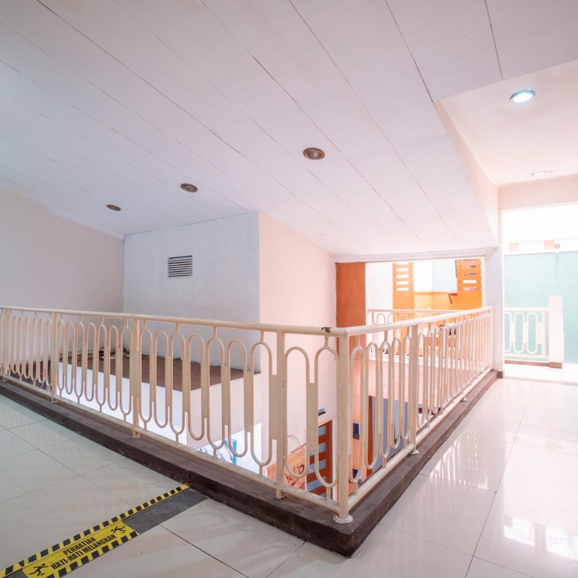 Rehat at Hotel 10 Buah Batu 6/50