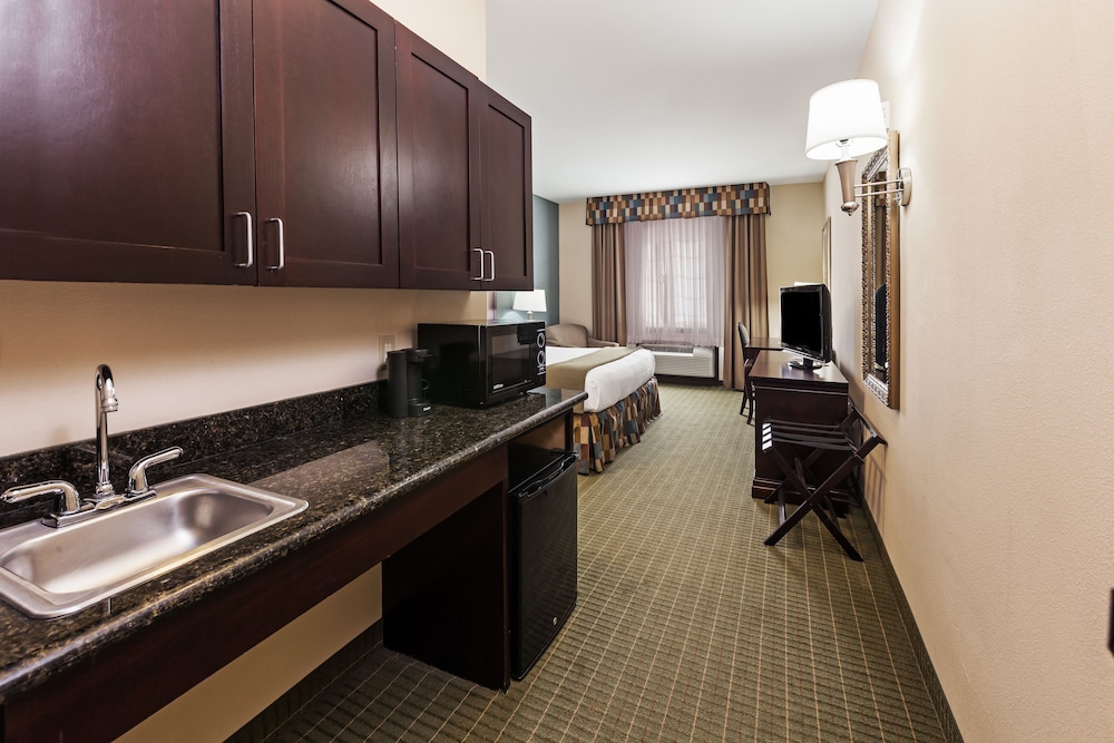 Holiday Inn Express Hotel Suites Henderson Traffic Star 52/54