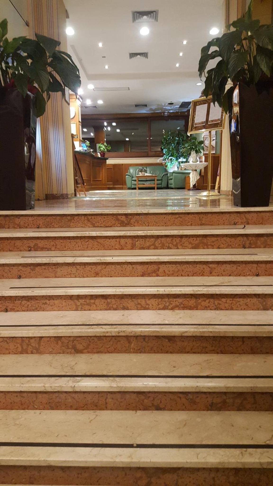 Nuovo Albergo 10/49
