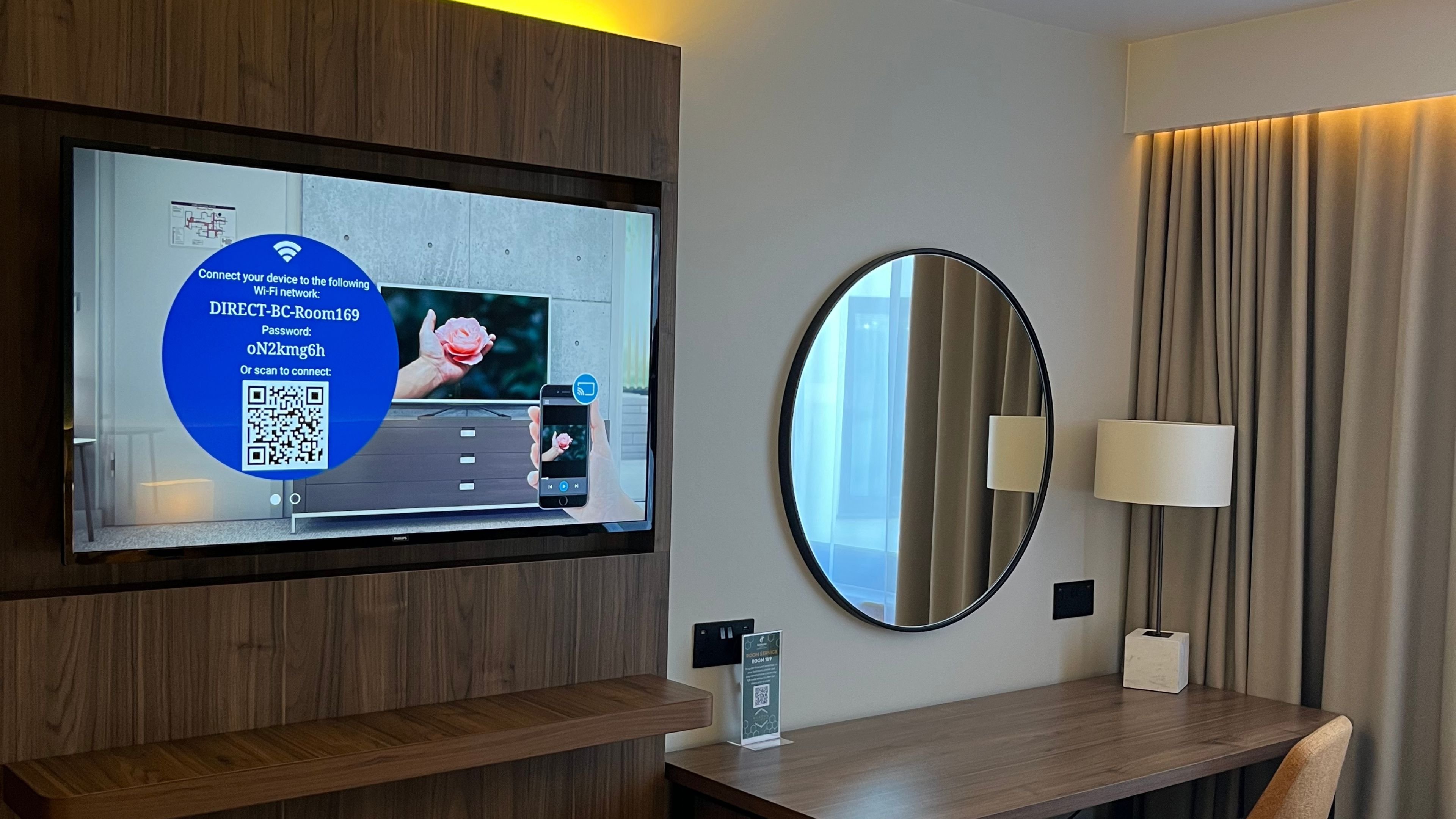 Holiday Inn London Gatwick Worth 2/50