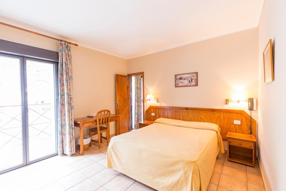 Hotel Paris 13/39