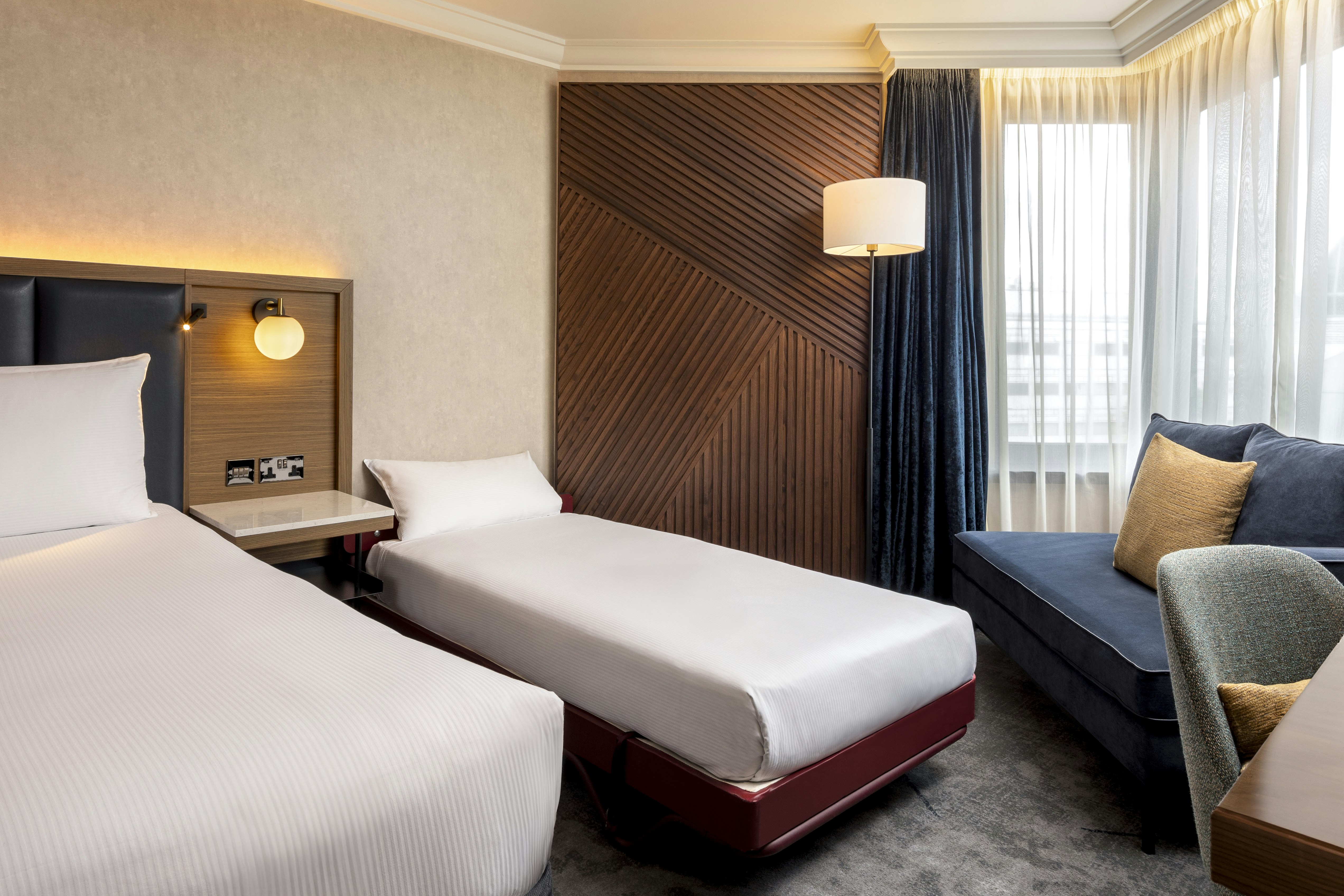 Hilton London Metropole 8/28