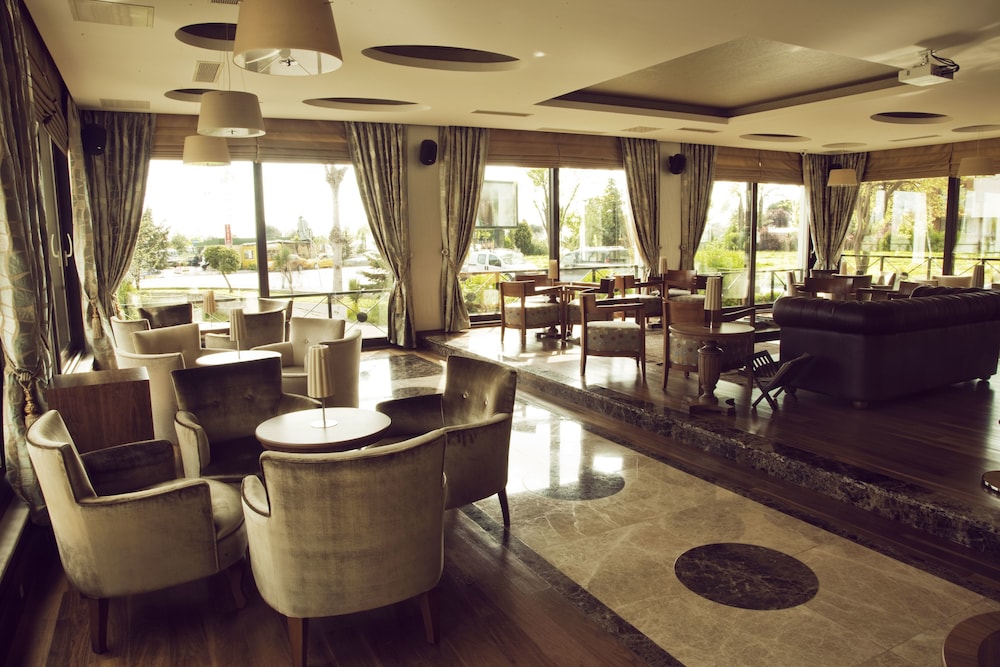Suadiye Hotel 54/63