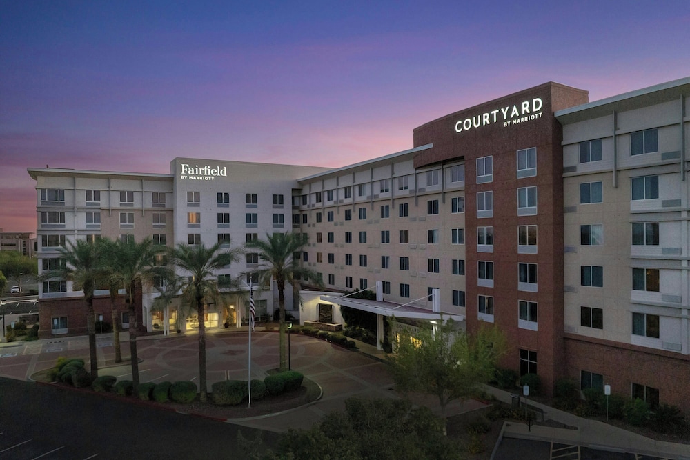 Fairfield Inn Suites Phoenix Chandler Fashion Center 9/65