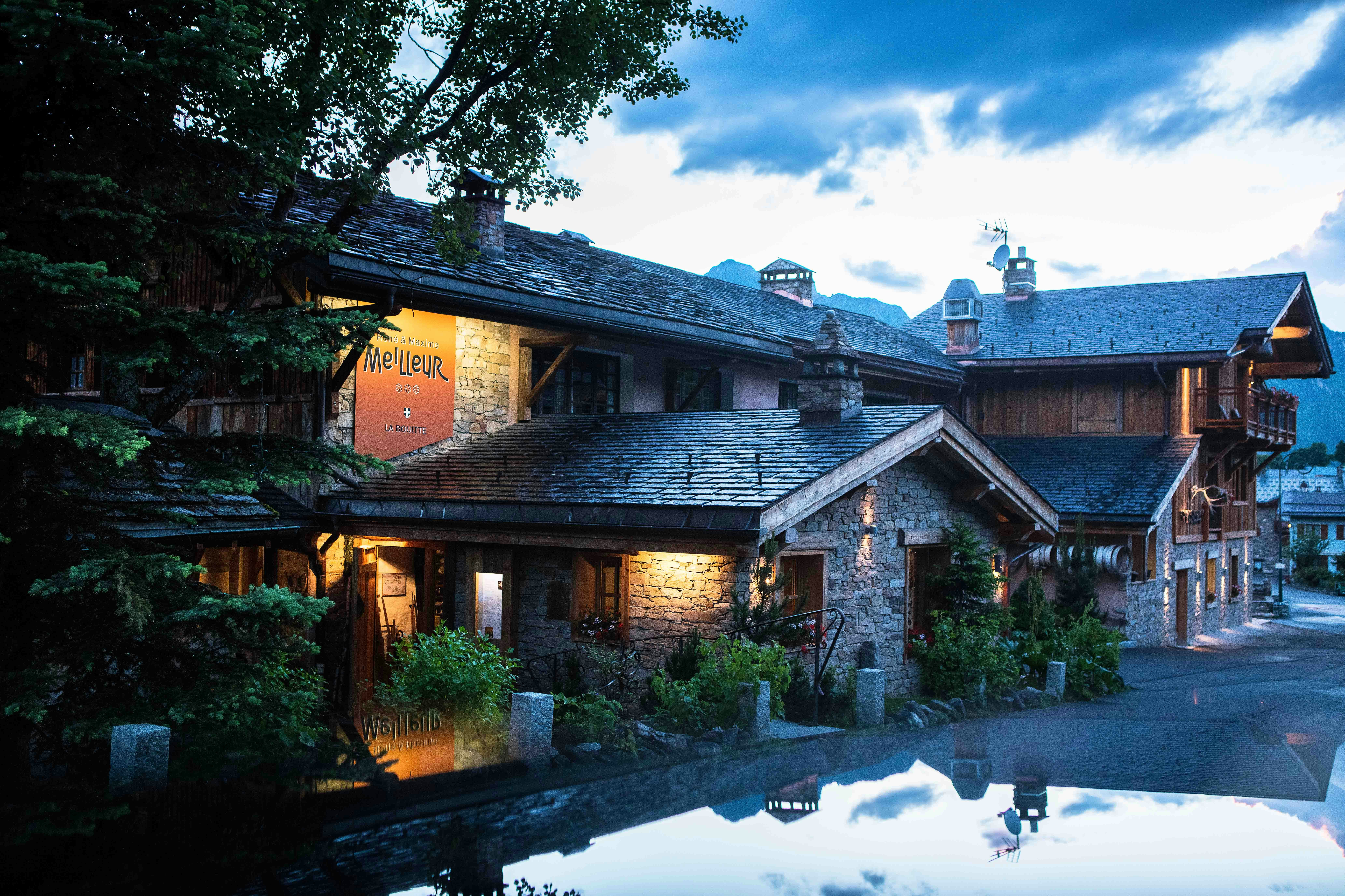 Hotel Restaurant La Bouitte - Relais & Chateaux - 2 etoiles Michelin 3/14