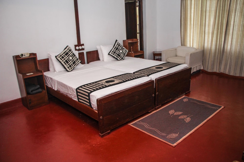 Ancoombra Tea Estate Bungalow 7/38