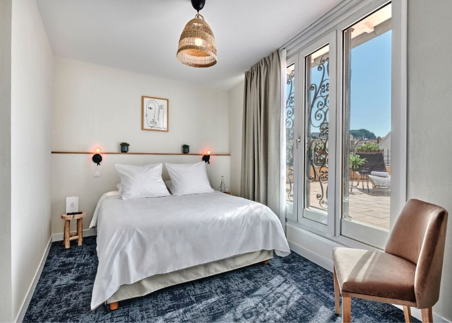 Hotel Le Suquet Cannes 10/18