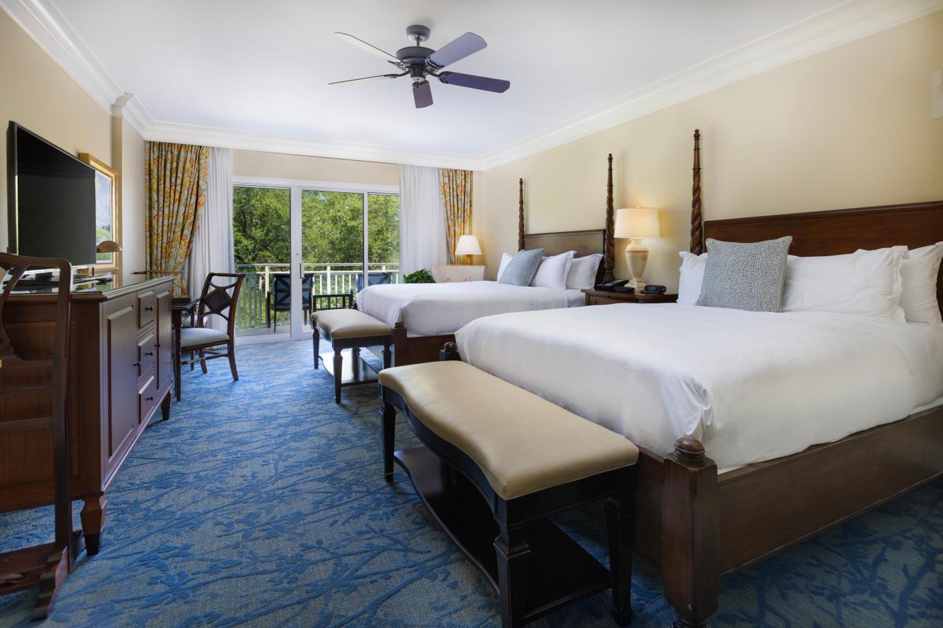 Room, Queen Bed, Resort View, Balcony