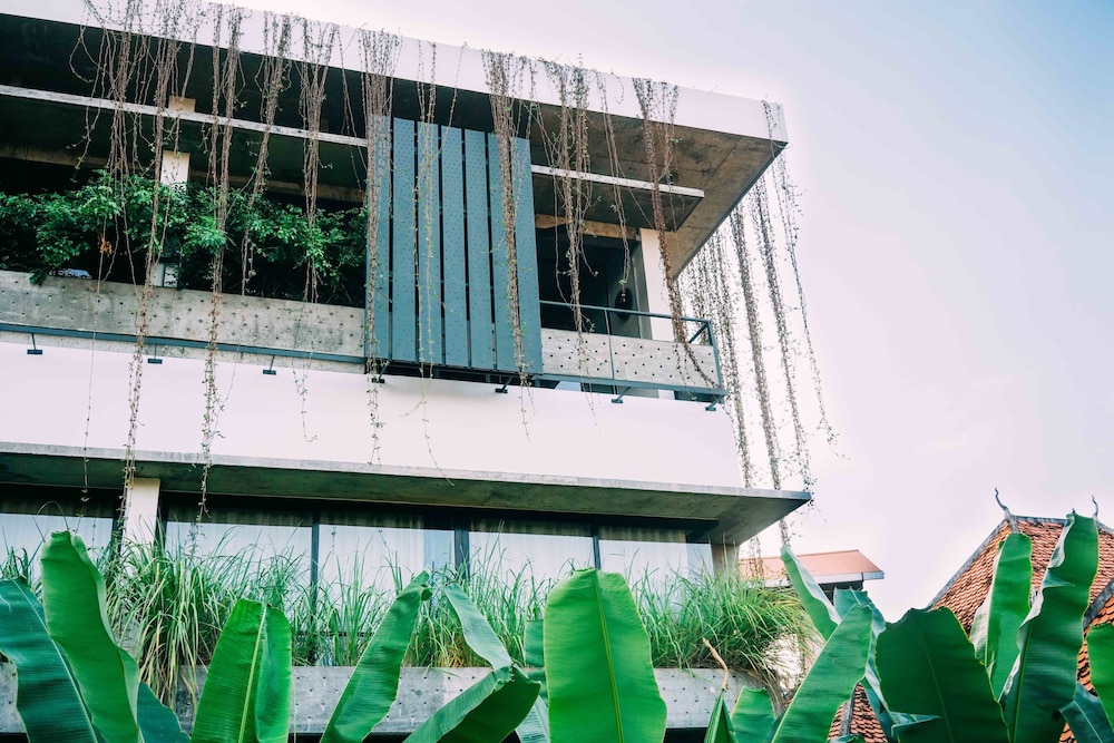 URBAN RESIDENCES SIEM REAP 2/70