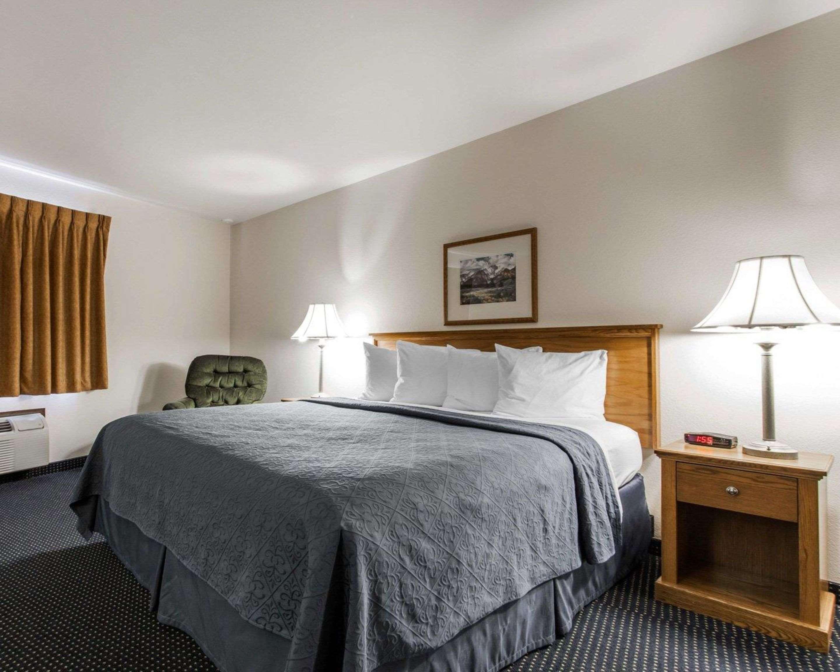 Upgrade, Suite, King Bed