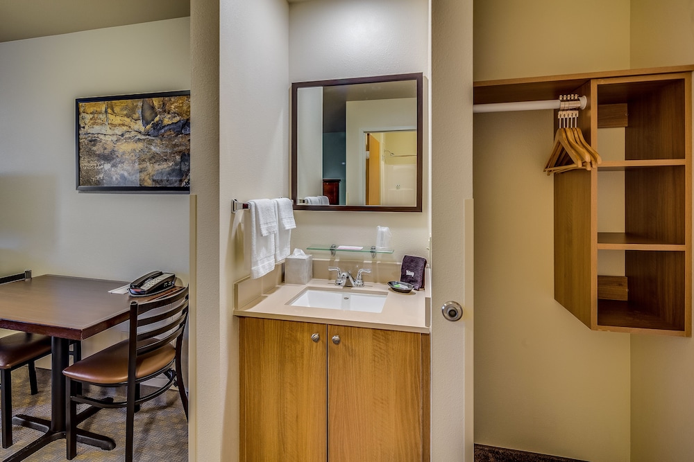 Aptel Studio Hotel 35/45