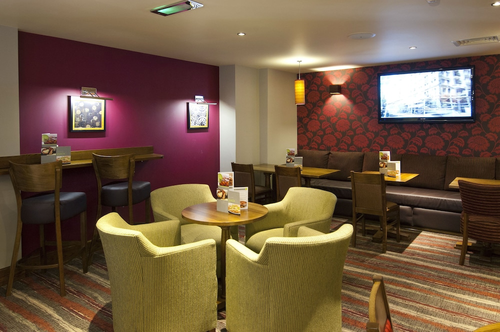 Premier Inn Bristol Cribbs Causeway 29/58