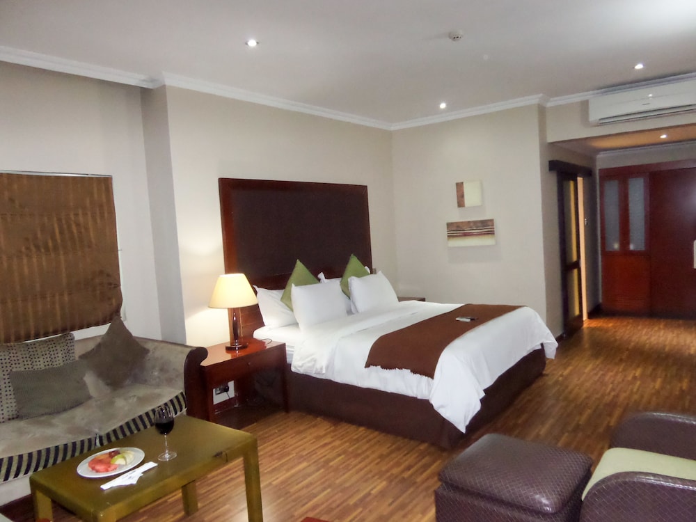 Park Inn By Radisson Serviced Apartments Lagos Victoria Island 15/70