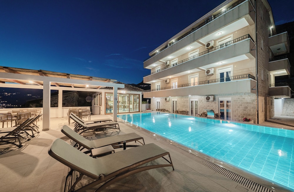 Apartments Djurasevic 6/50