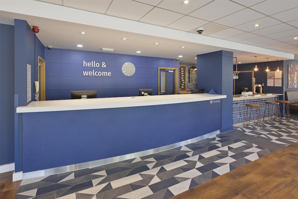 Travelodge Manchester Ancoats 3/25