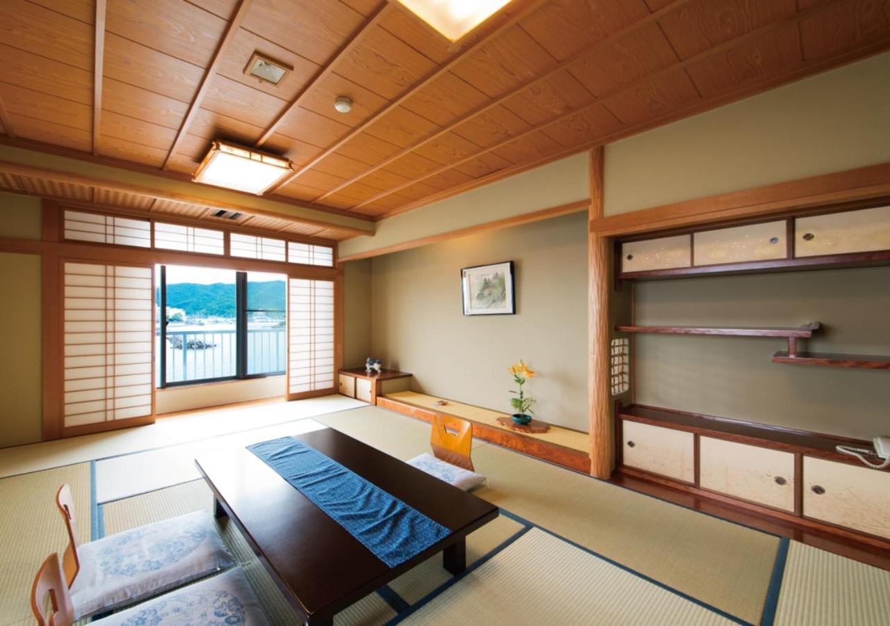 Japanese, Standard, Ocean View, South Building