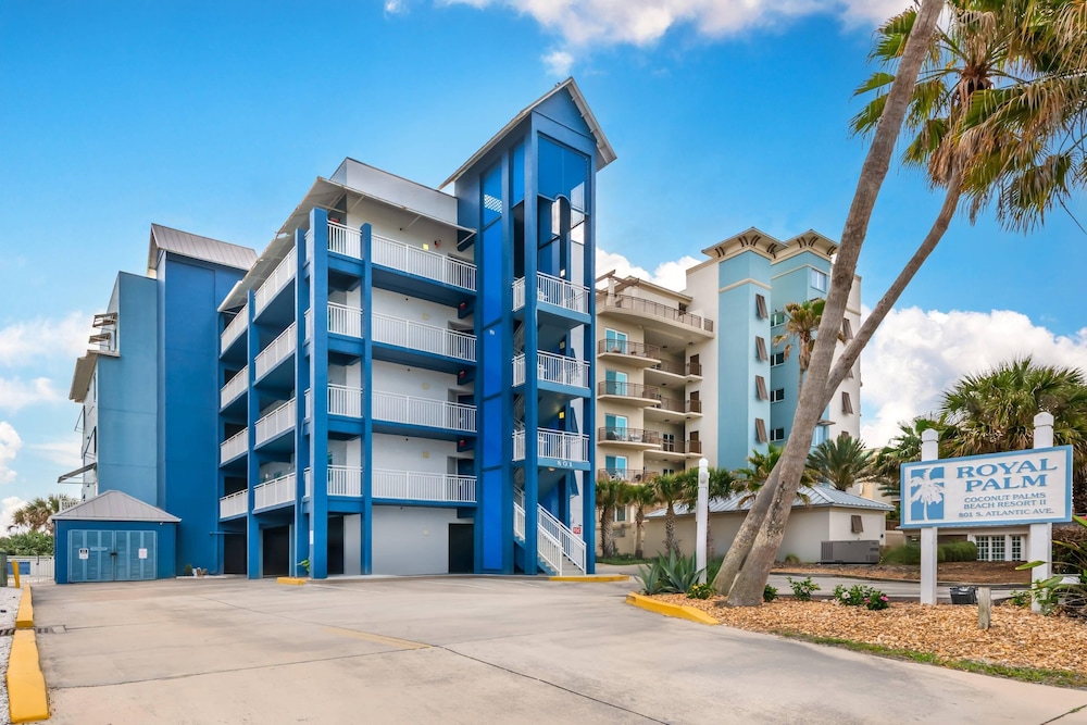 Coconut Palms Beach Resort II 41/50