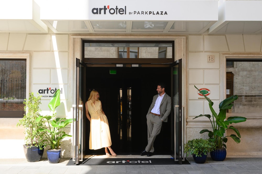 art'otel Rome Piazza Sallustio, Powered by Radisson Hotels 10/50