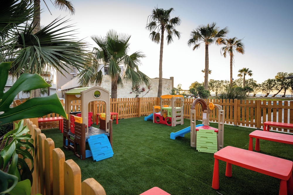 Malia Bay Beach Hotel And Bungalows 63/71