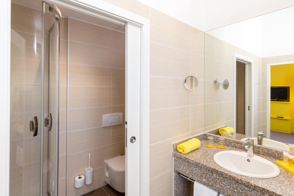 Classic, Single, Double Bed, Hilight Suites Hotel 3/3