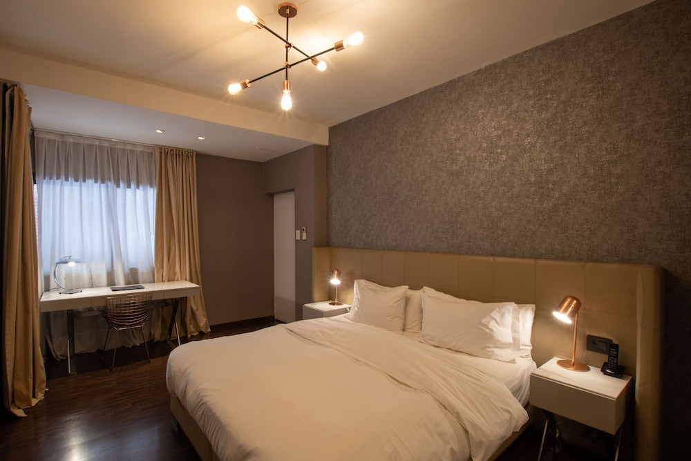 Azur Real Boutique Hotel 13/55