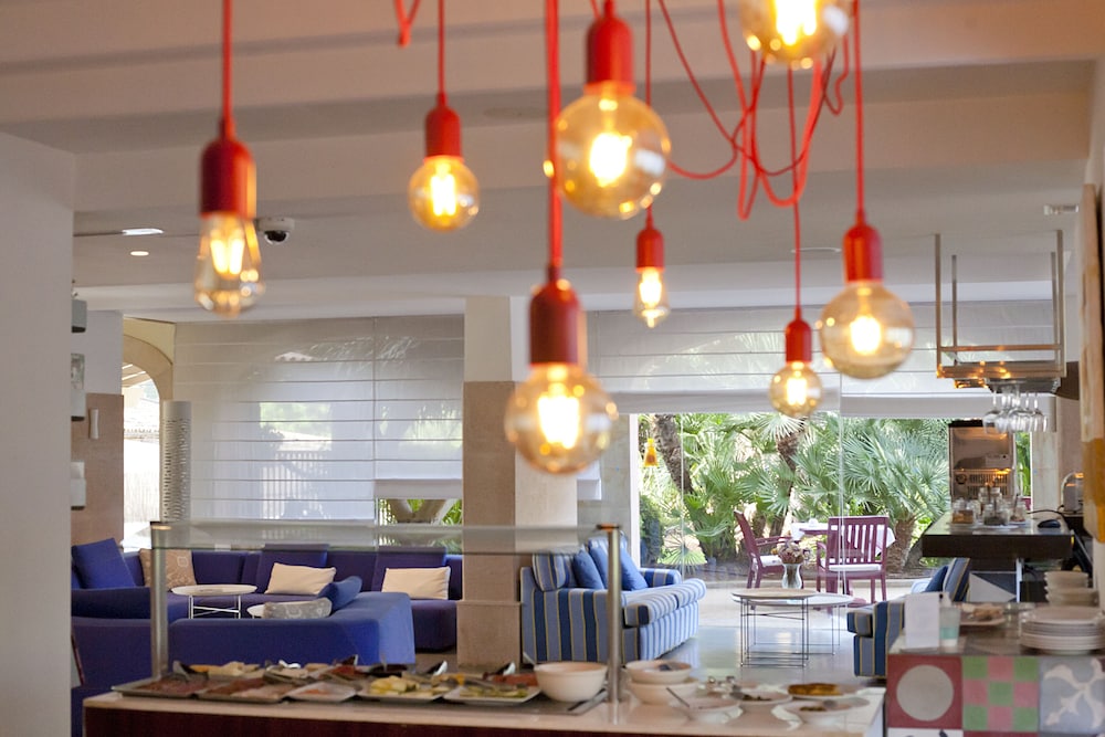 Hotel Cala Sant Vicenc - Adults Only 44/60