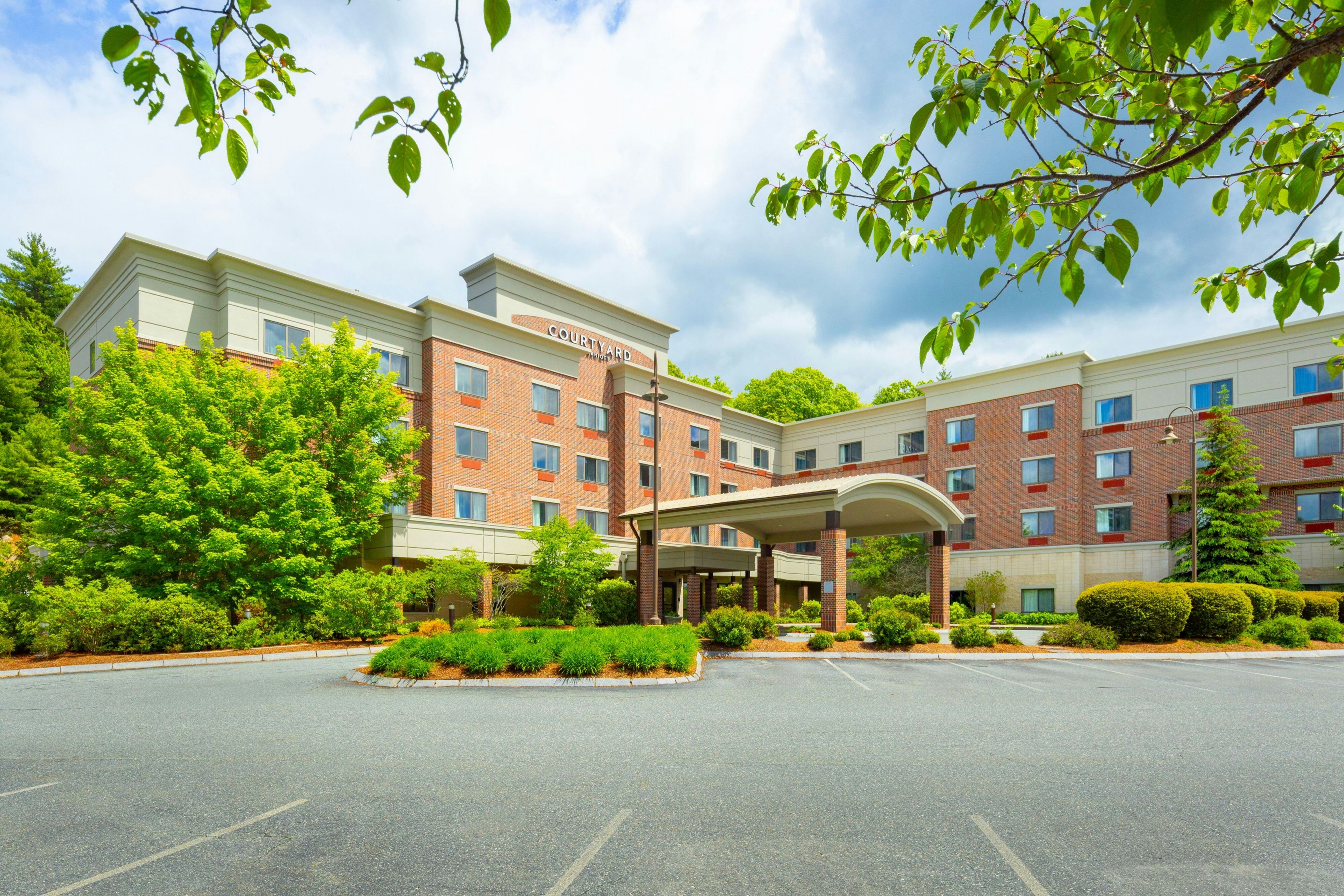 Courtyard By Marriott Hanover Lebanon 5/56
