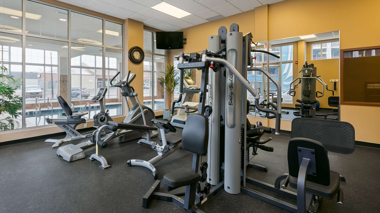 Best Western Plus Chateau Inn Sylvan Lake 9/15