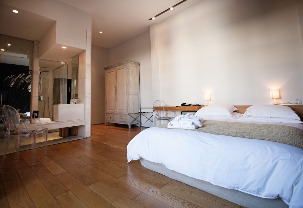 JUNIOR SUITE, SINGLE