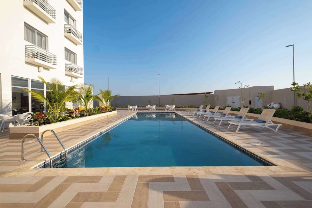 Super 8 by Wyndham Manzanillo 45/50